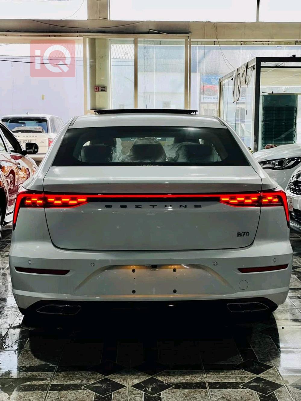 بێستون B70